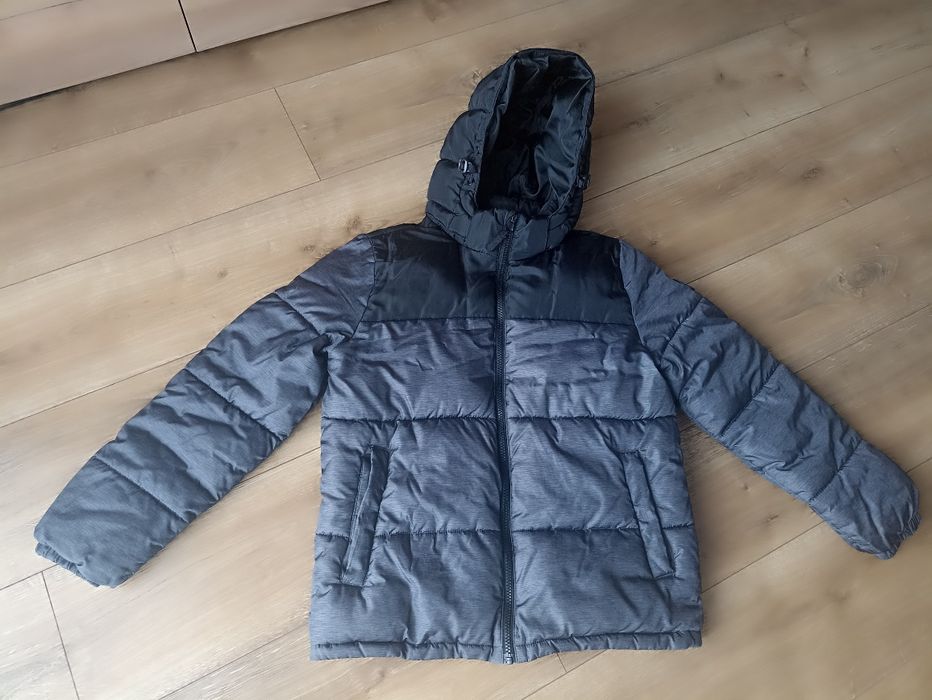 Kurtka H&M 146 zimowa