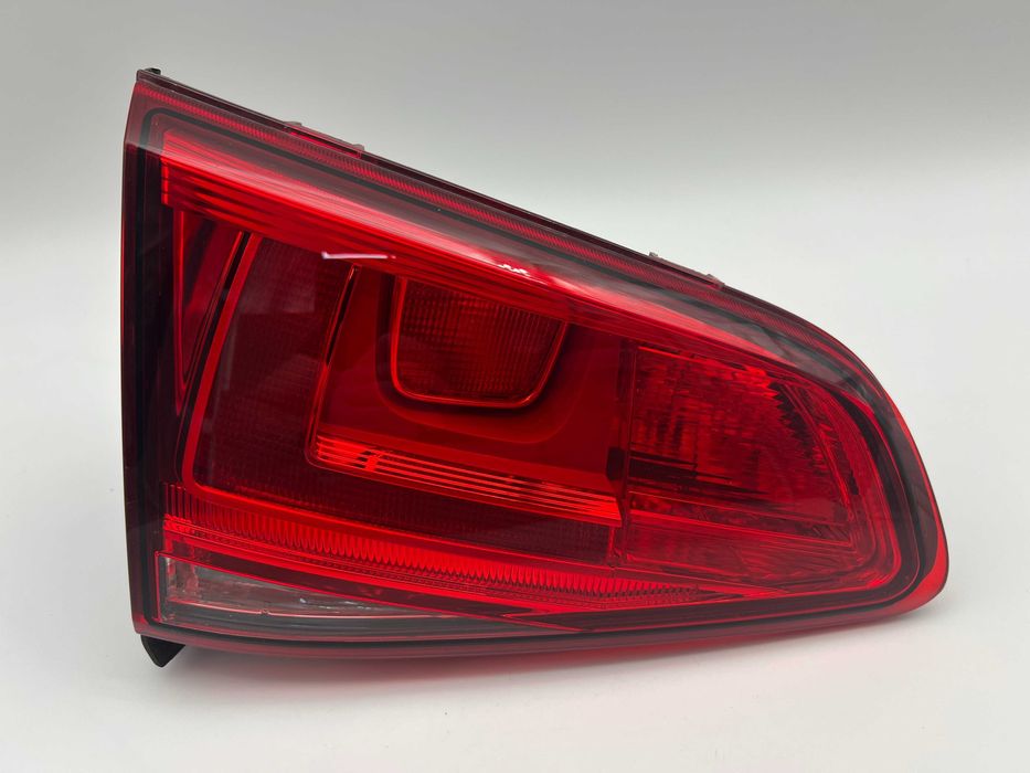 Lampa Golf 7 Lewa Klapa