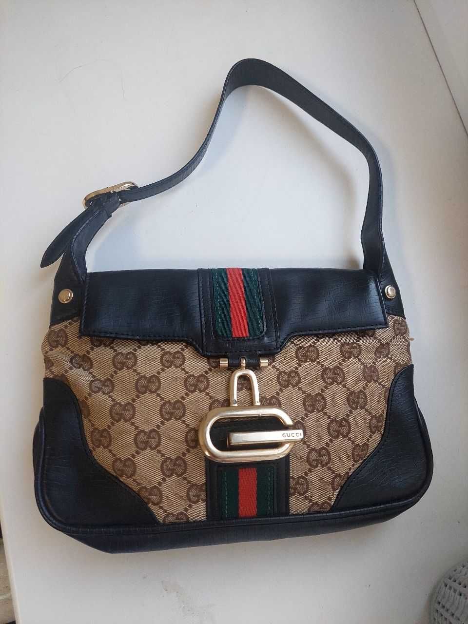 Продам сумку GUCCI оригинал