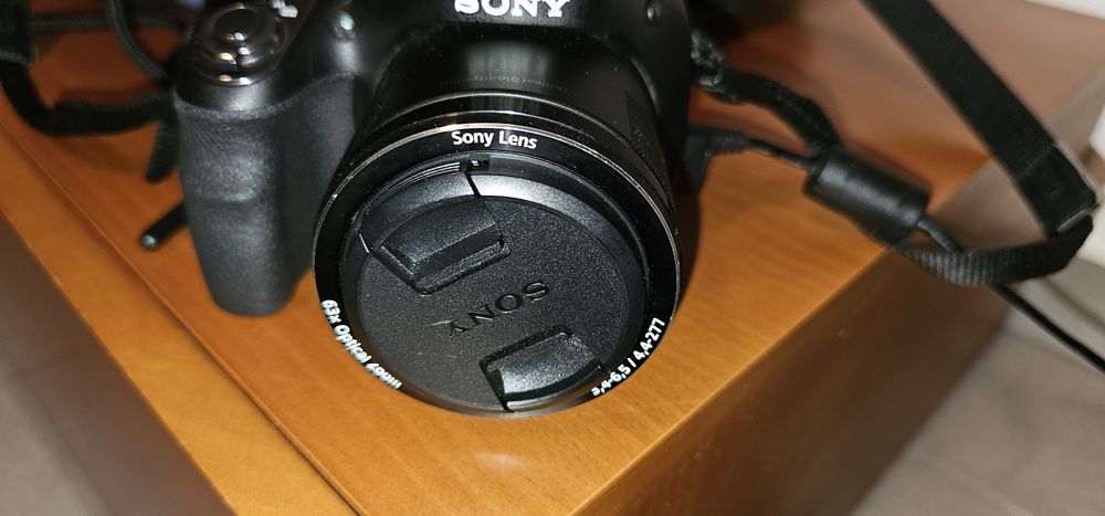 Sony cybershot DSC-H400