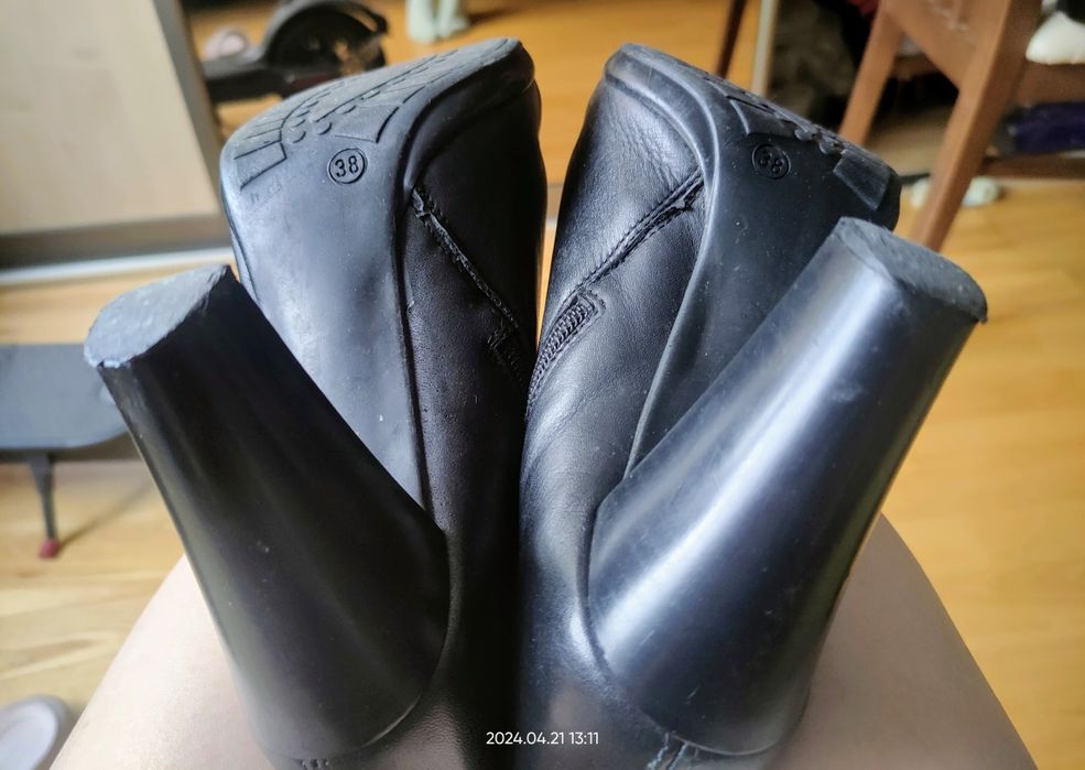 Czarne ocieplane kozaki Lasocki 38