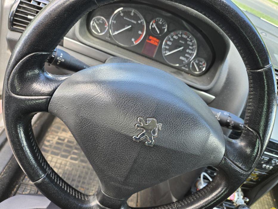 Sprzedam peugeot 407sw 2.0 hdi 2009