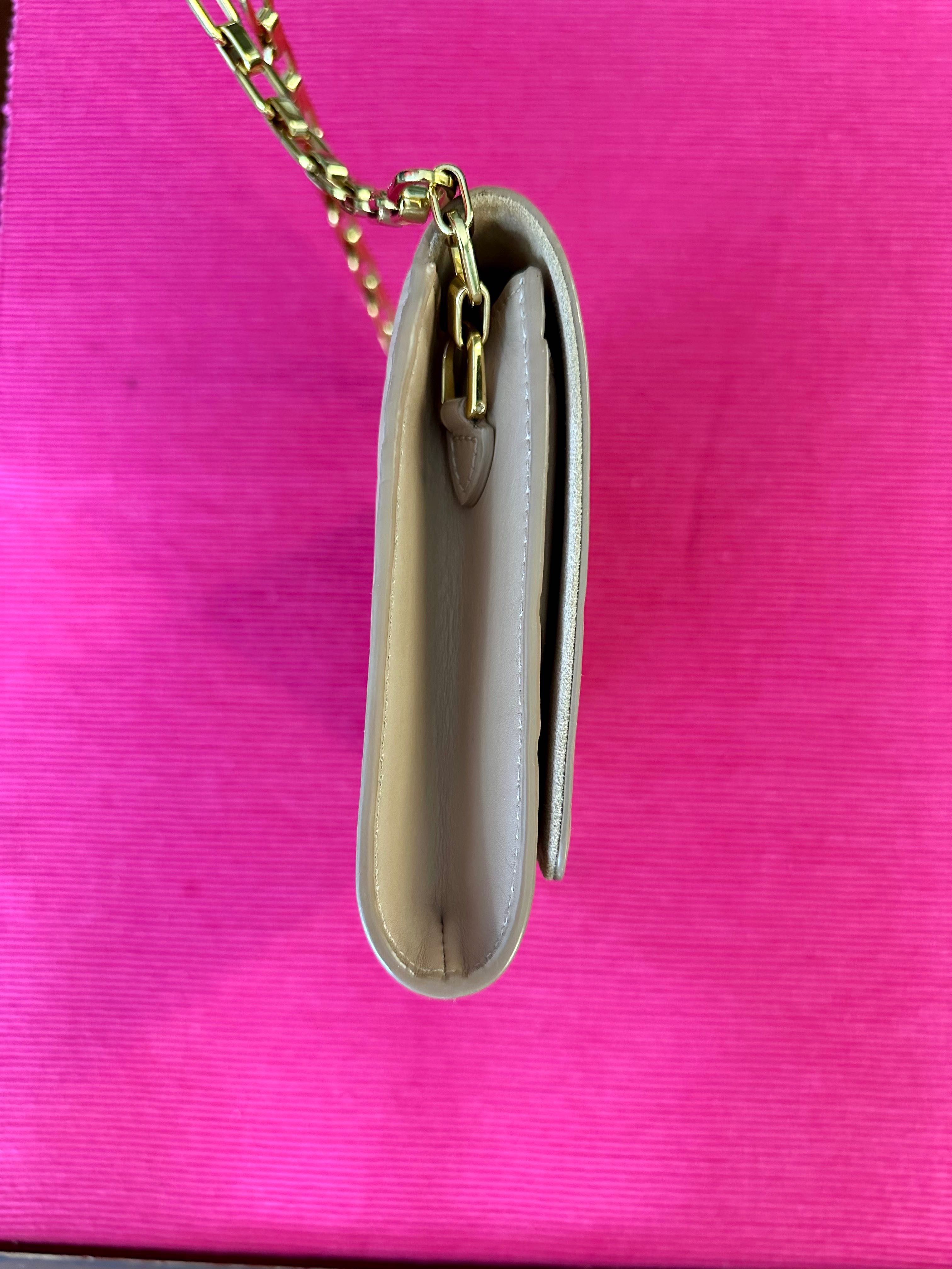 Torebka LOUIS VUITTON Pochette Chain Louise