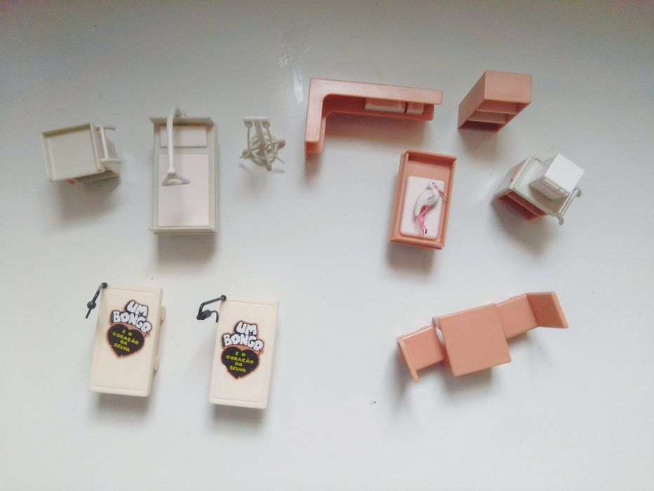 Um Bongo, Hospital da selva. Não é negociável .Para reaproveitar.[Desc