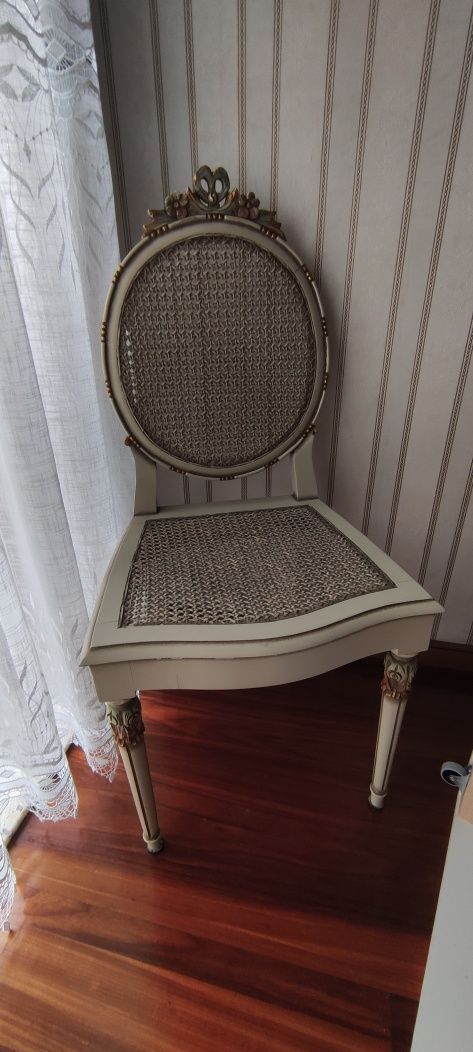 Quarto mobilado completo madeira maciça vintage Princesa