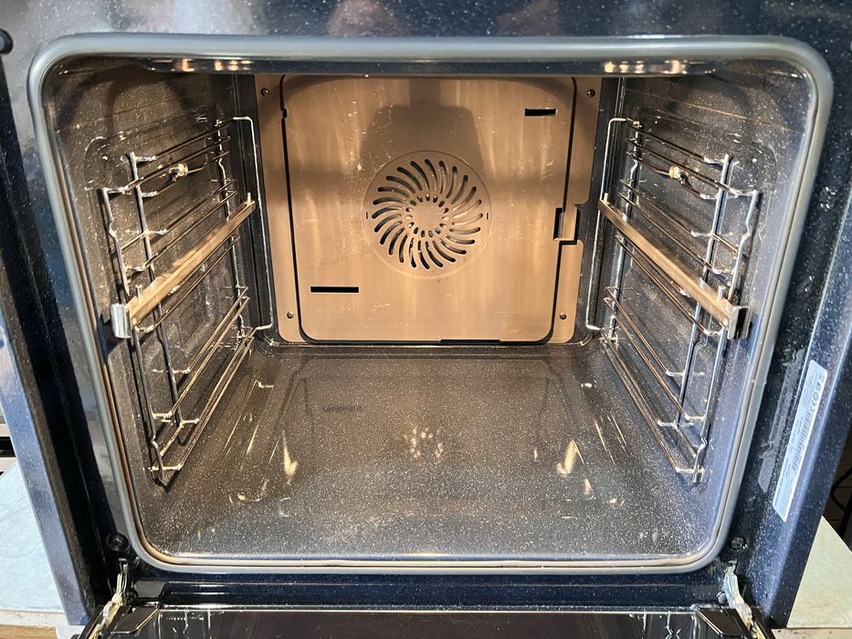 Духовка духовка Samsung (Малайзія)