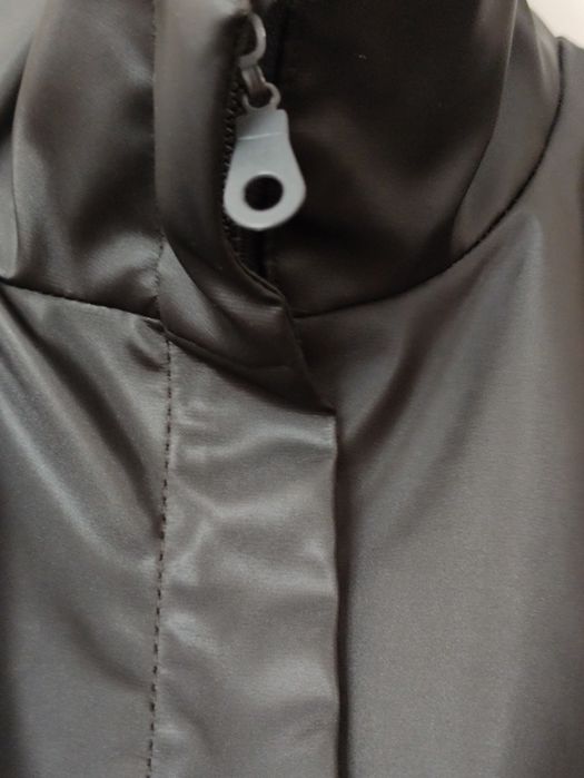 Płaszcz damski przeciwdeszczowy szary M