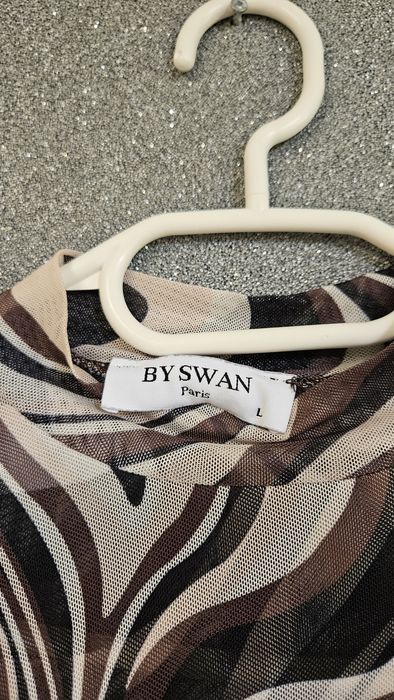 Sukienka By Swan