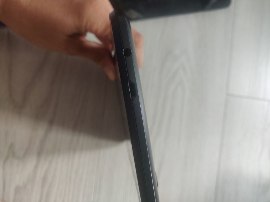 Планшет на запчастини