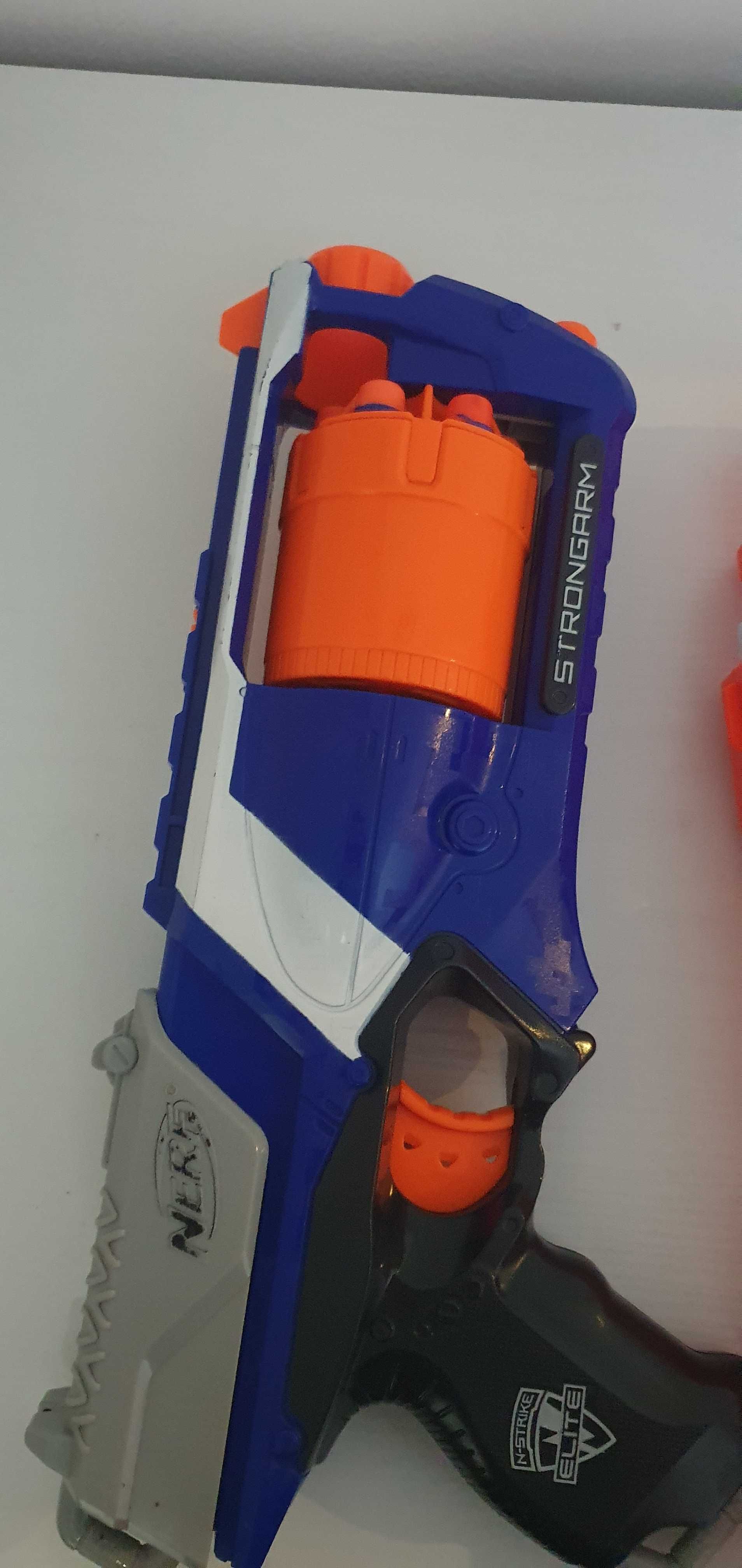 Nerf - strongarm