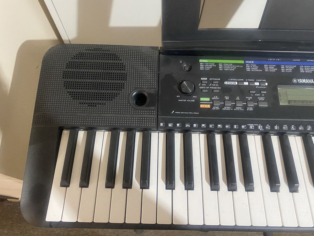 Yamaha keyboard PSR-E253