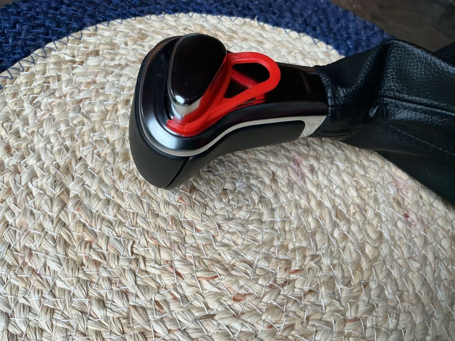 Ручка чохол кожух ручки коробки Audi A5 A4L Q5 B8 B8PA B9 вантажівок