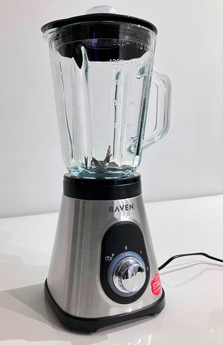 Blender kielichowy Raven EBK003 700 W