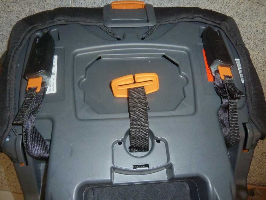 Chicco Assento auto Isofix até aos 36 kg