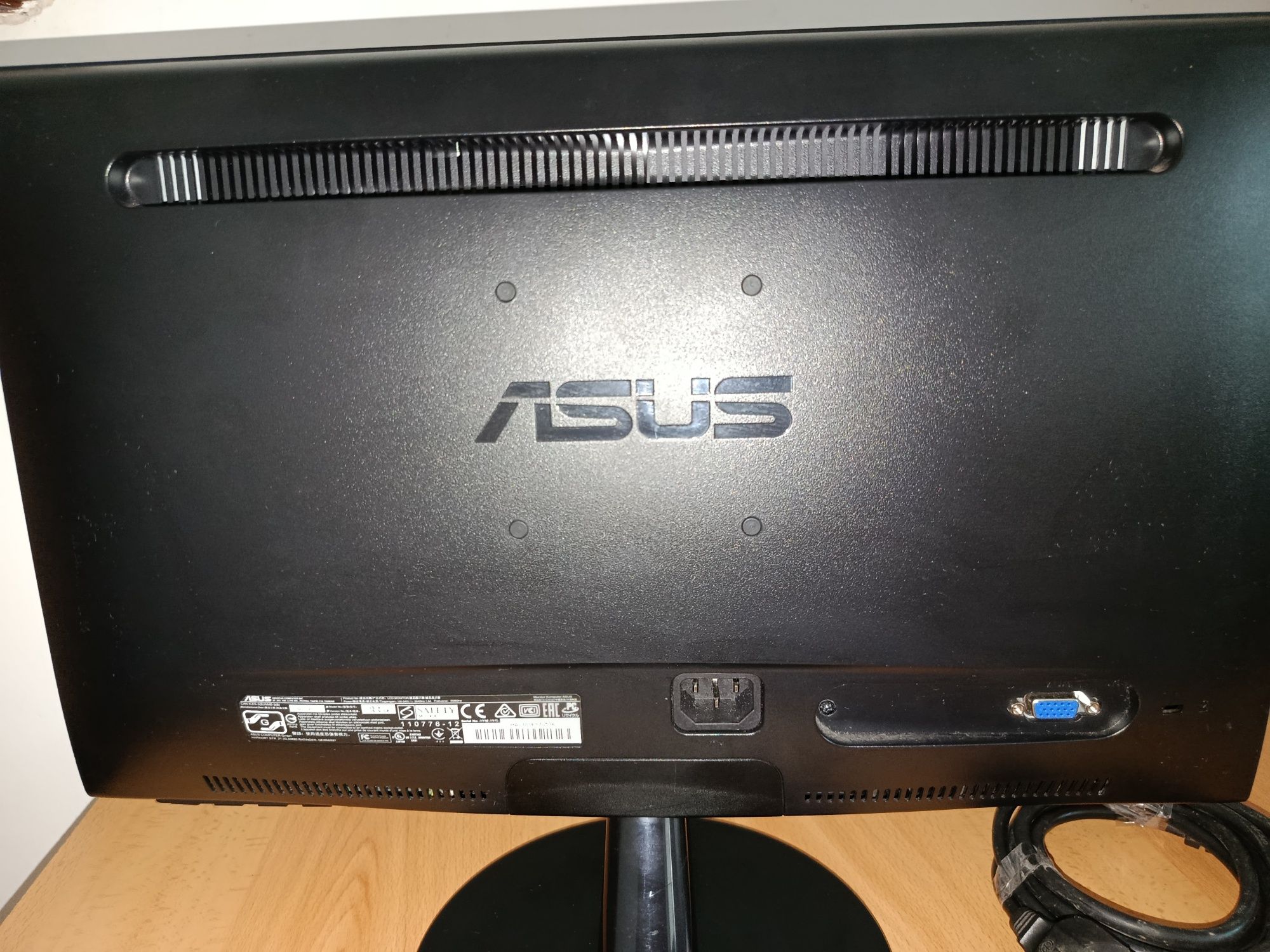Monitor ASUS 18.5