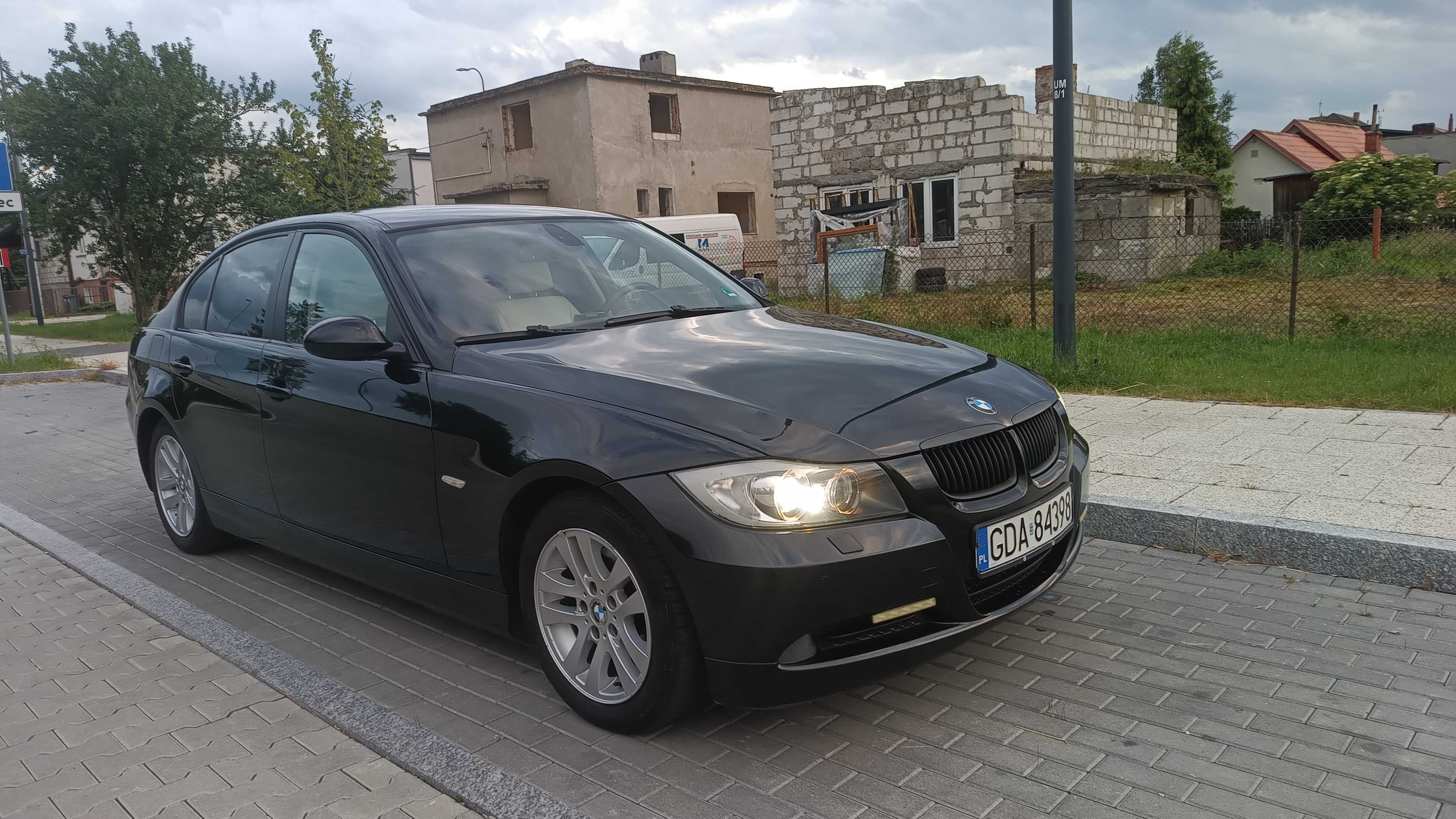 Bmw e90 318 i benzyna 2.0