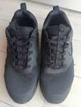 Sapatilhas de homem. Skechers. Tamanho 43.