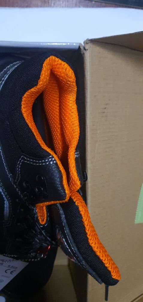 Buty robocze Bearfield trzewik zimowy R02 S3 rozm 43