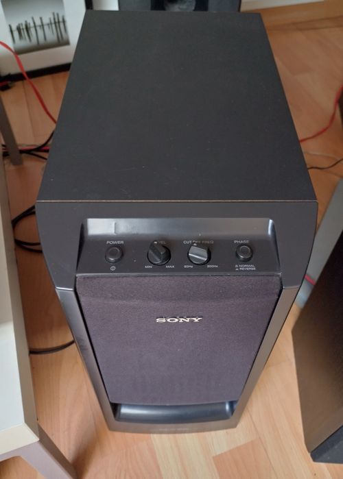 Sony subwoofer activo SA W305 excelente estado.