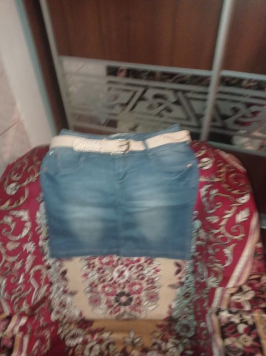 Продається Жіноча джинсова Юбка