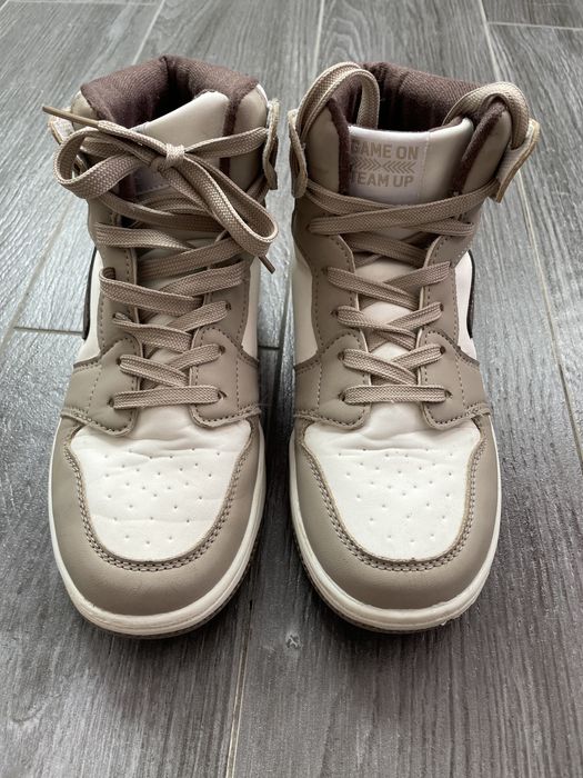 Хайтопи Кросівки демісезонні на 38-39 розмір