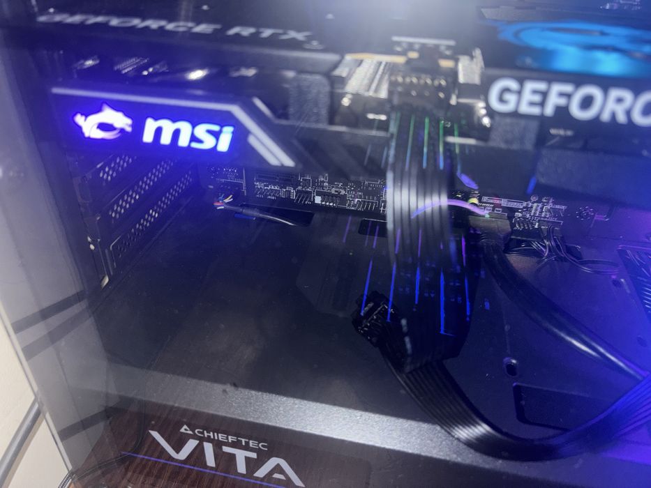 Продаю видеокарту MSI rtx 5060 gaming oc 8gb