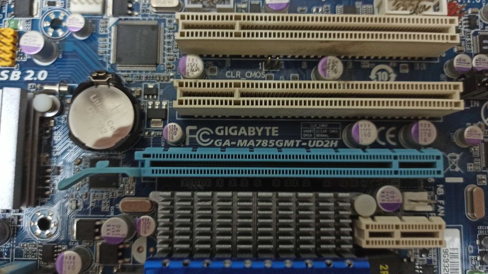 Płyta główna Gigabyte GA-MA785GMT-UD2H