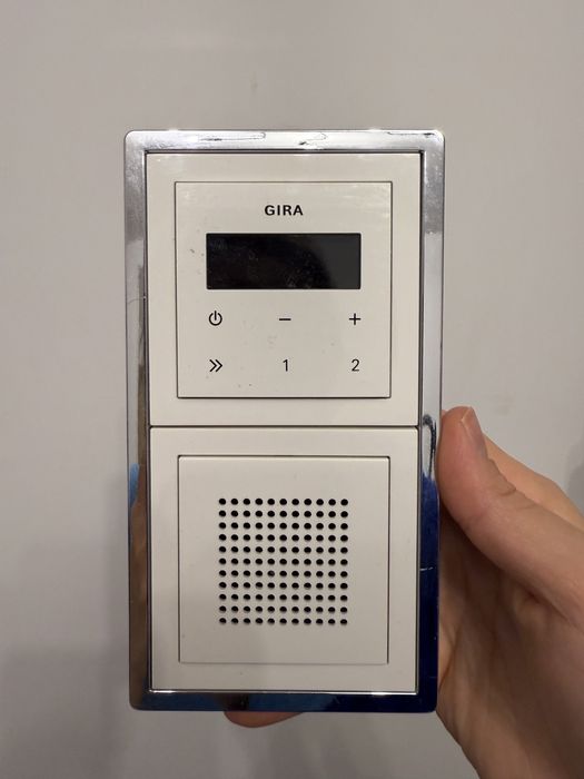 Gira Radio podtynkowe z RDS + głośnik + ramka
