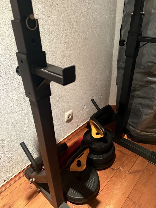 Barra fixa com pesos