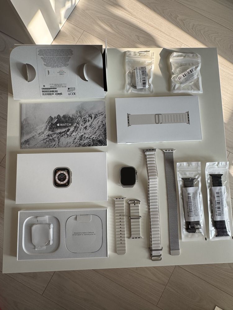 APPLE Watch Ultra GPS + Cellular 49mm, Starlight Alpine Loop - L