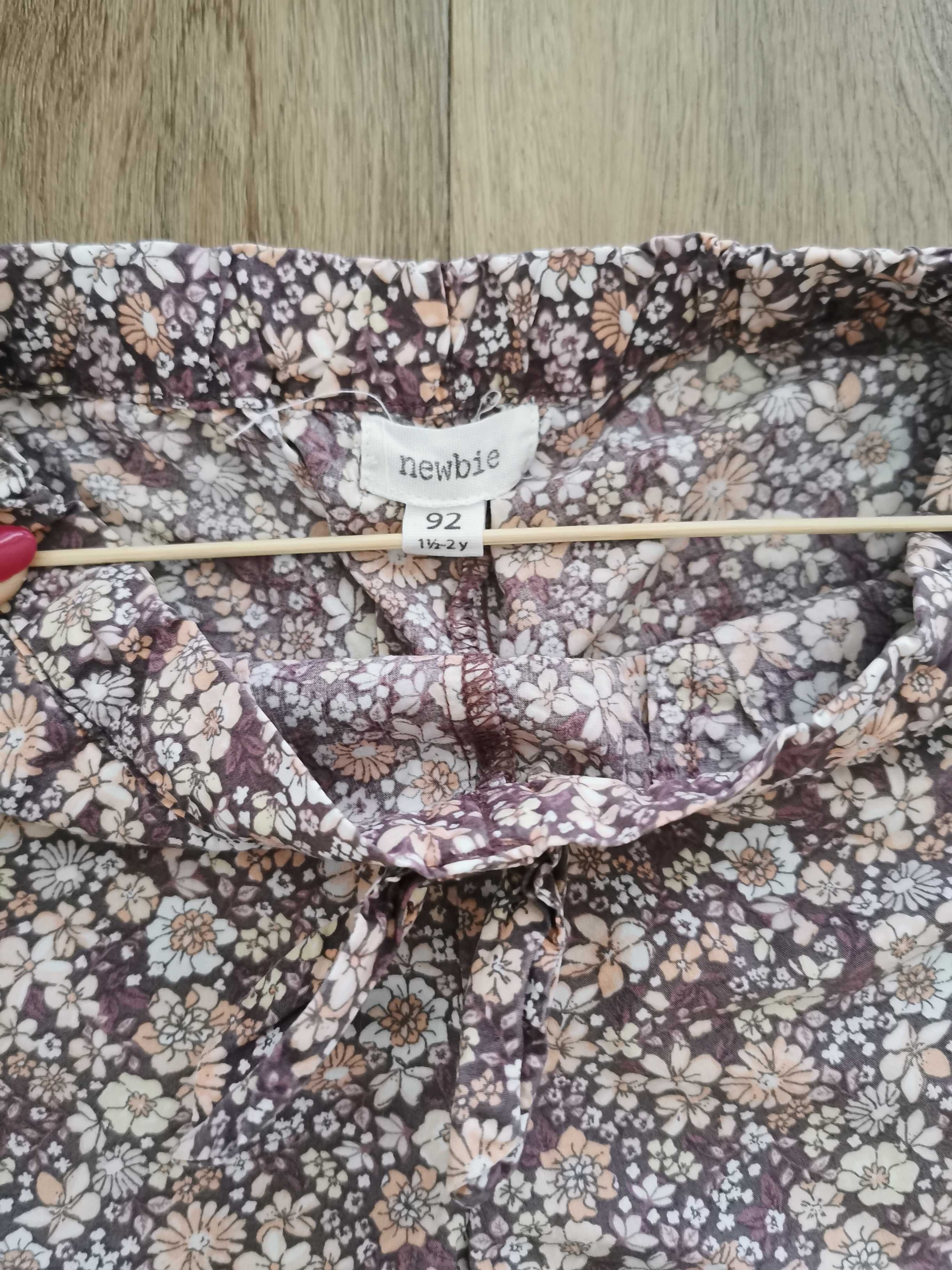 Newbie 92, Bawelniane spodenki w kwiatki