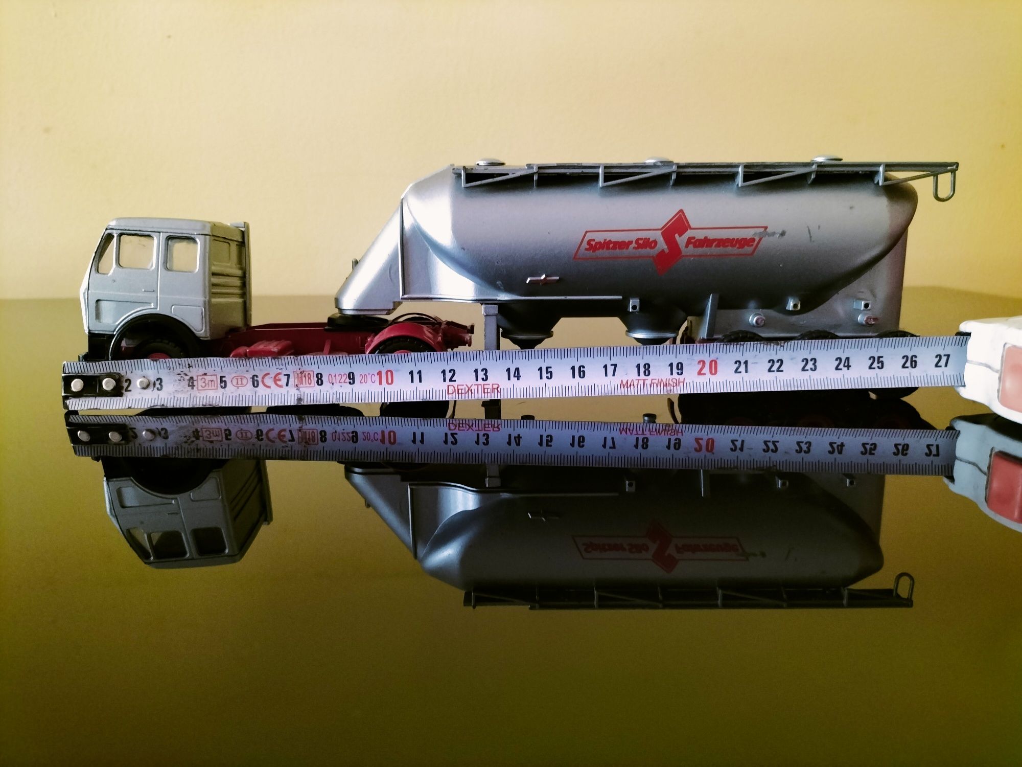 Mercedes skala 1:72 brak pewności