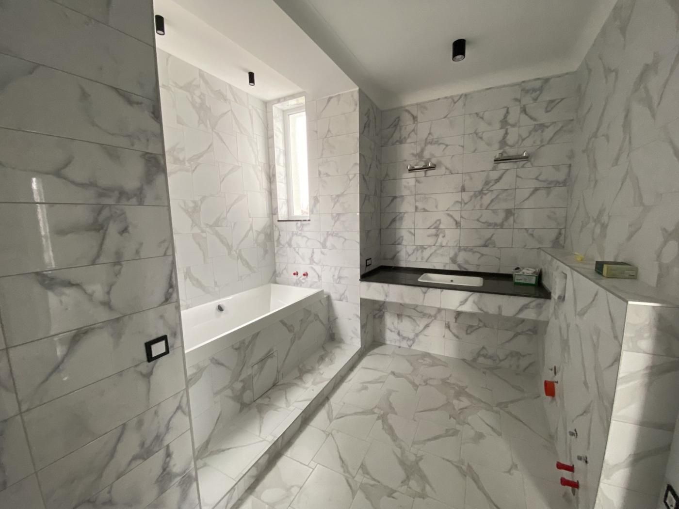 Продажа готового нового ДОМА в Совиньоне, 170м²
