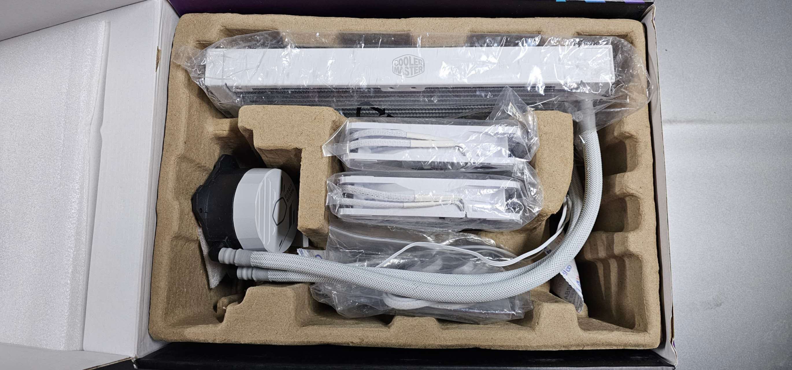 Cooler Master MasterLiquid 240L CORE WHITE