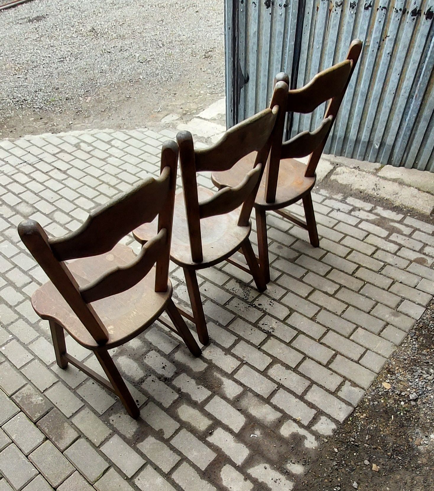 Krzesła do renowacji-3szt