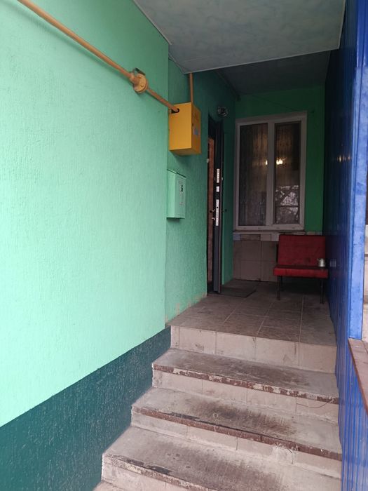 Продам квартиру( барачному домі)