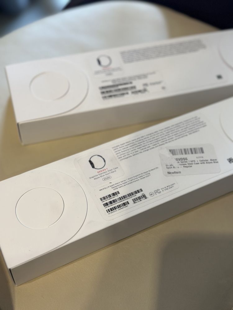 Apple watch series 7 Stainless Steel 41 mm / 45 mm.  MKHK3 / MKJH3