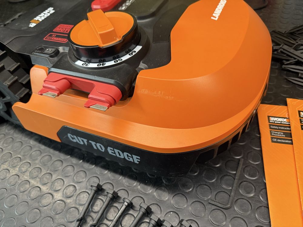 Robot koszacy Worx Wr141E
