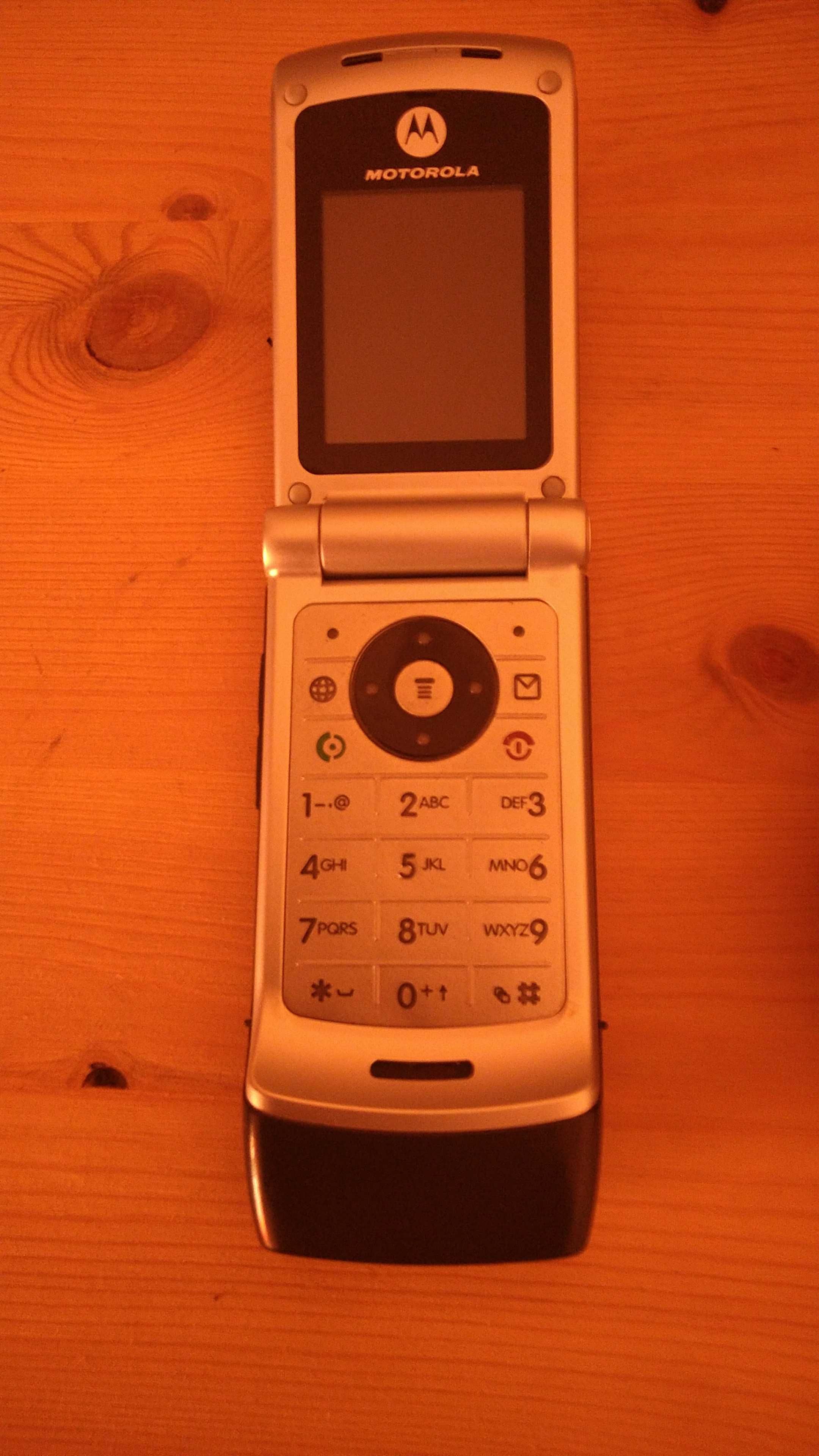 Motorola W375 - Avariado