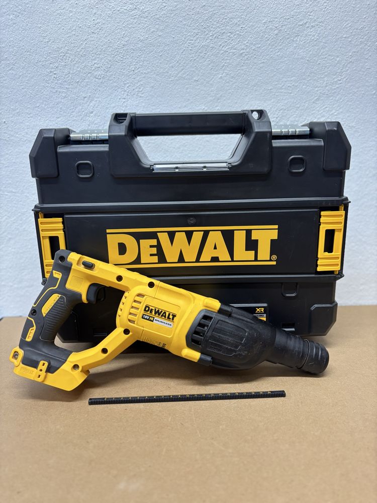 Młotowiertarka SDS DeWalt DCH033 body z walizką