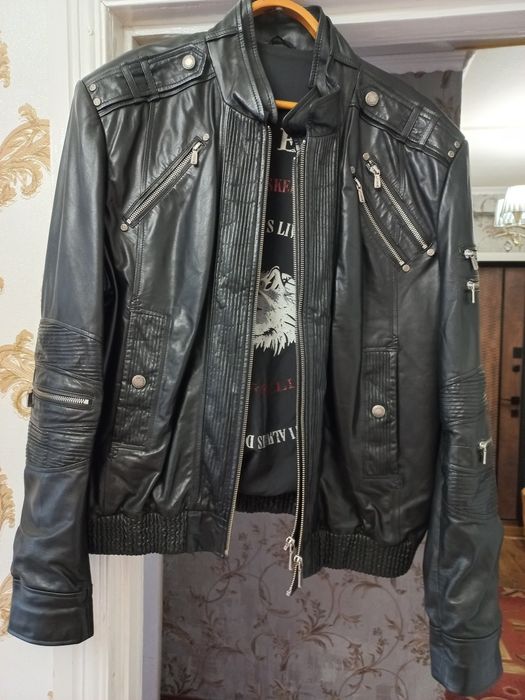 Мужская кожаная куртка Marelli. Италия. Оригинал.