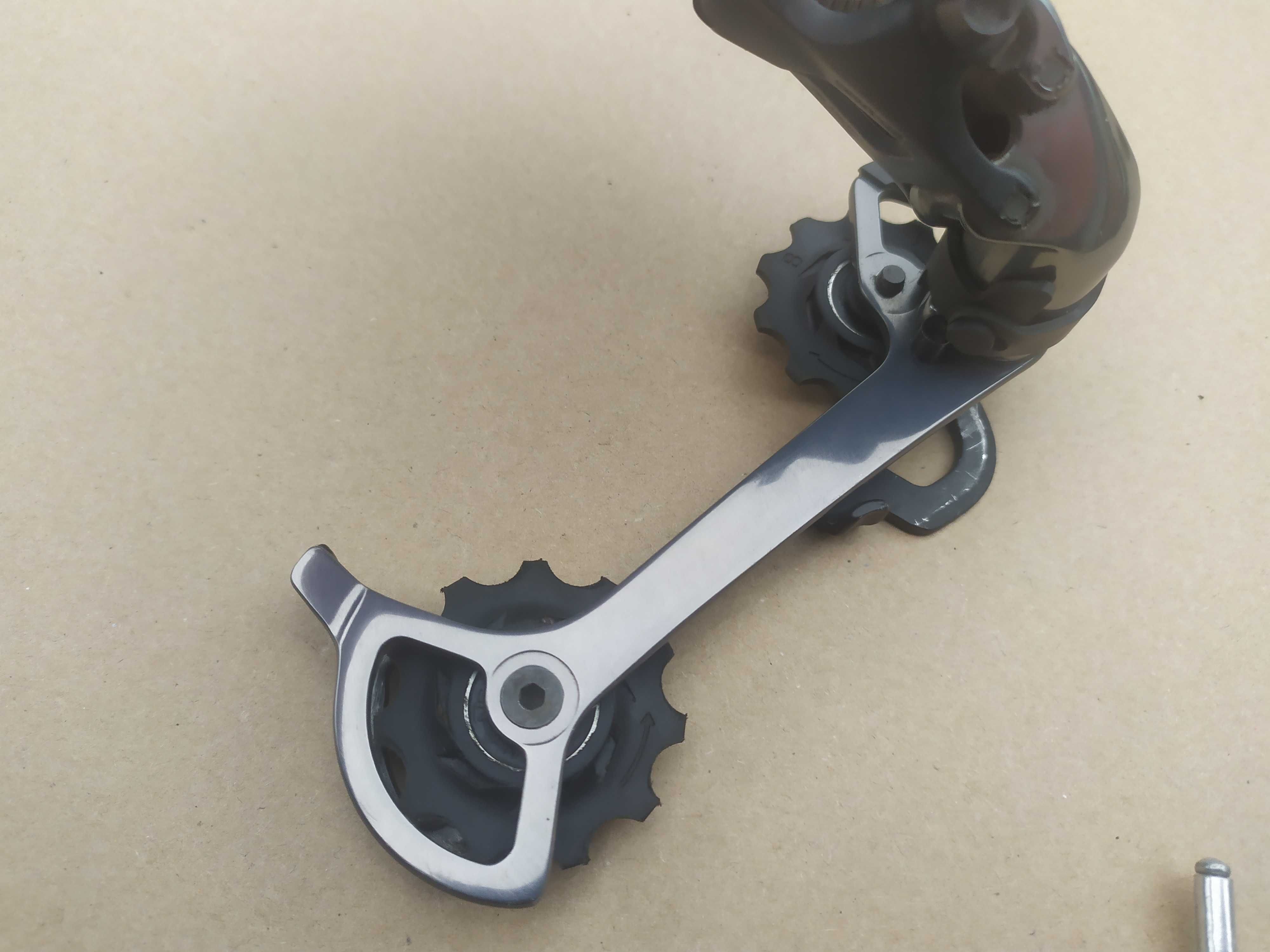 Przerzutka Tył Shimano Deore XTR RD-M960 Odwrotna Sprężyna