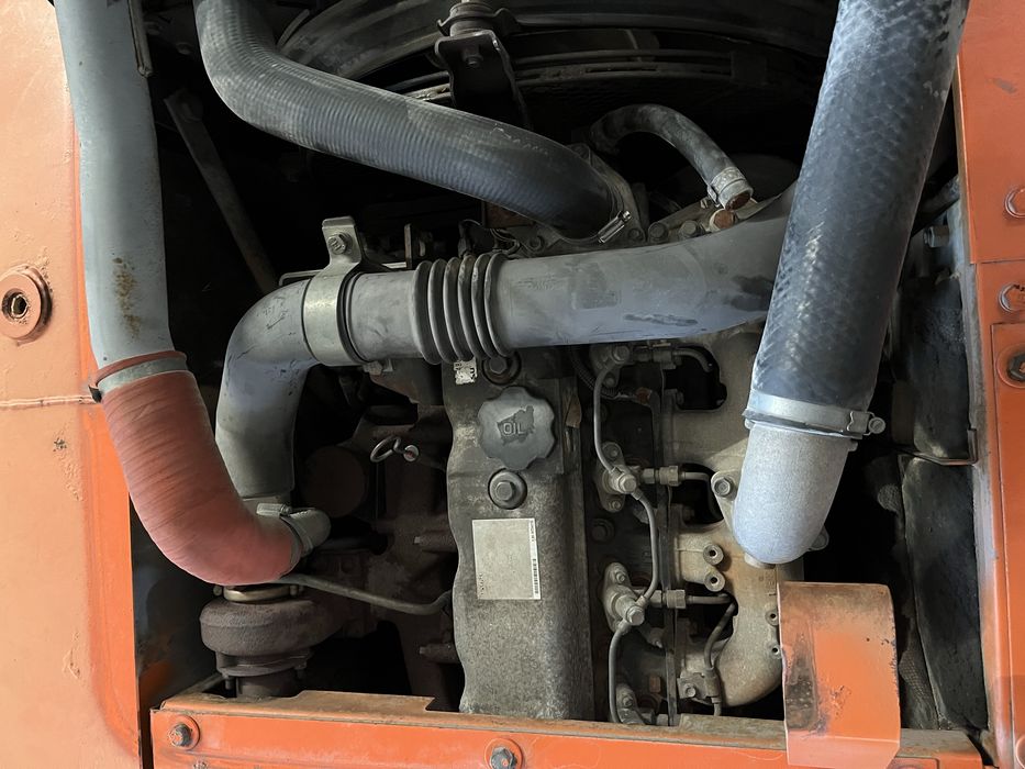 Escavadora Hitachi 120