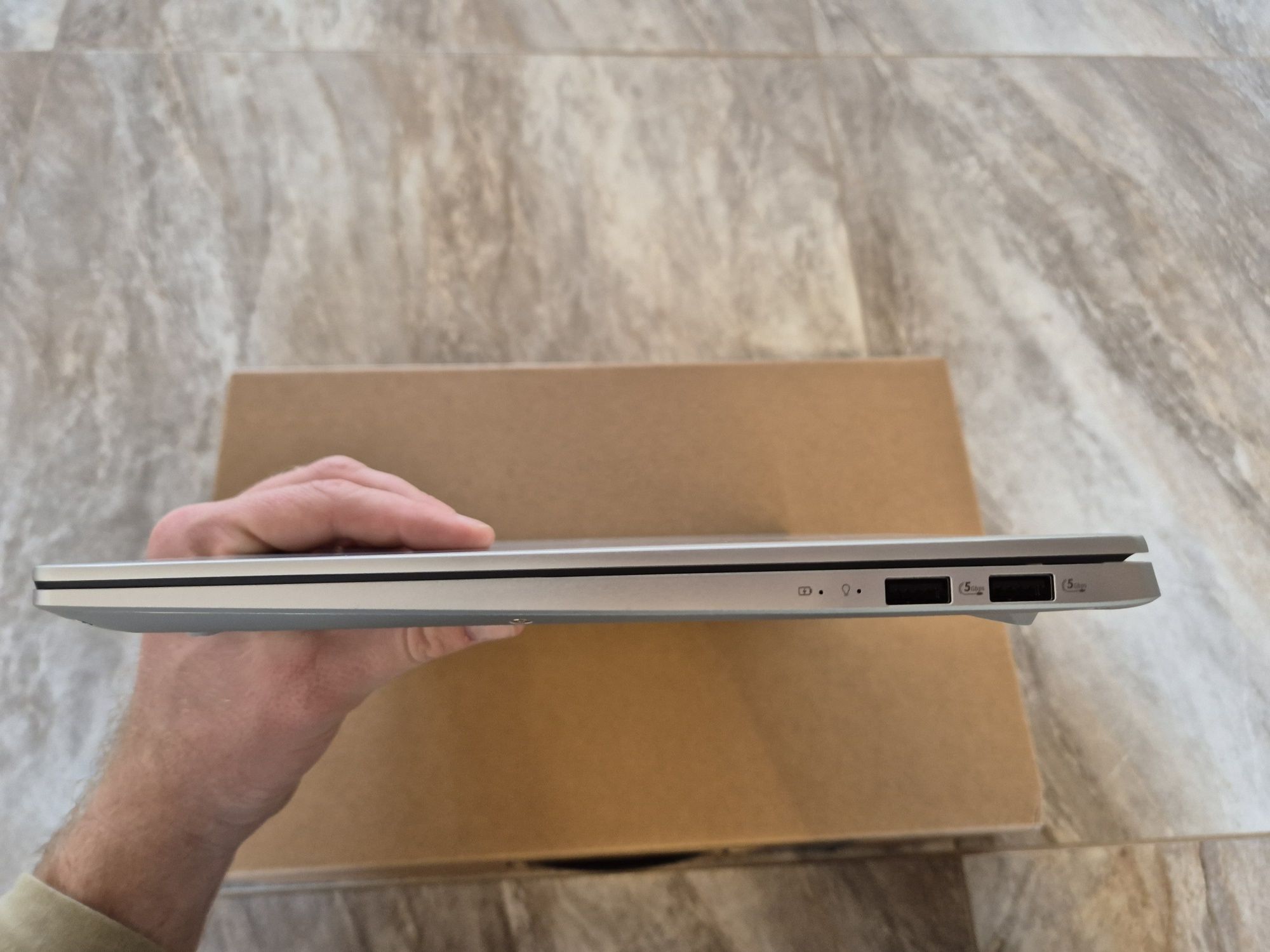 ASUS VivoBook S 14 M5406WA(14" OLED/Ryzen AI 9 HX 370/32Gb/1Tb/Win 11)