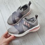 Кросівки adidas, 29  розмір