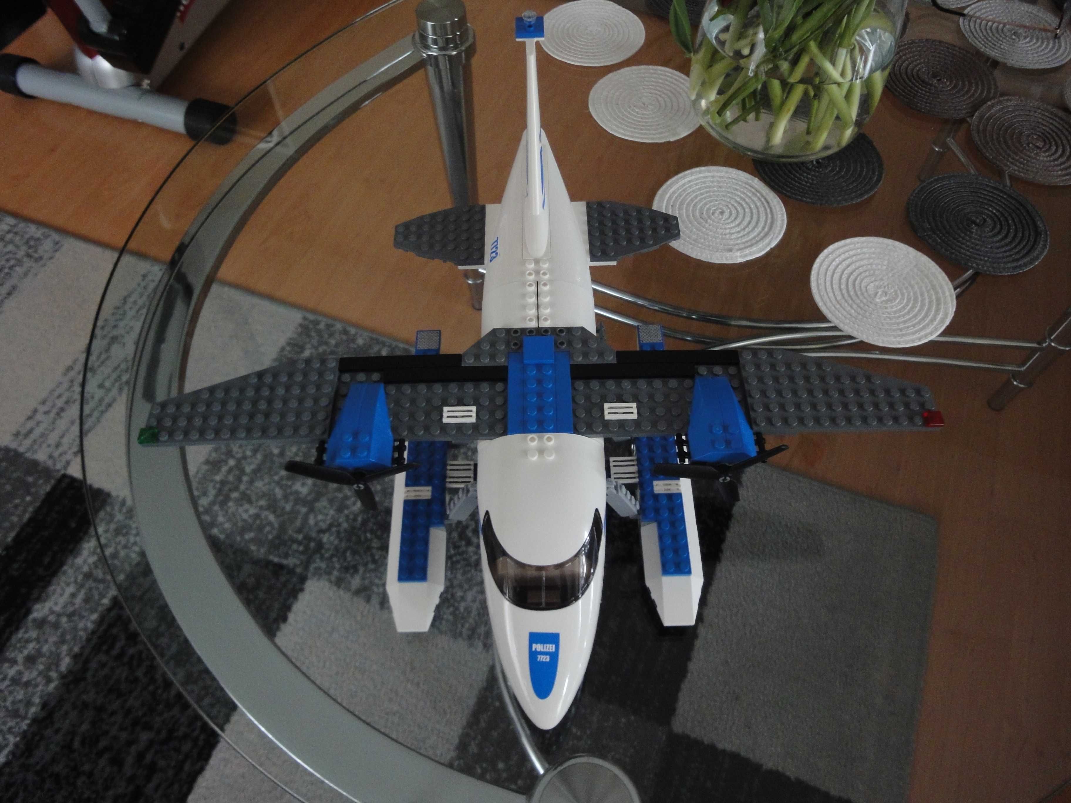 Klocki LEGO 7723 City - Policyjny samolot morski