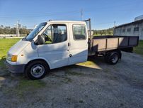 Transportes de entulhos e ferramentas