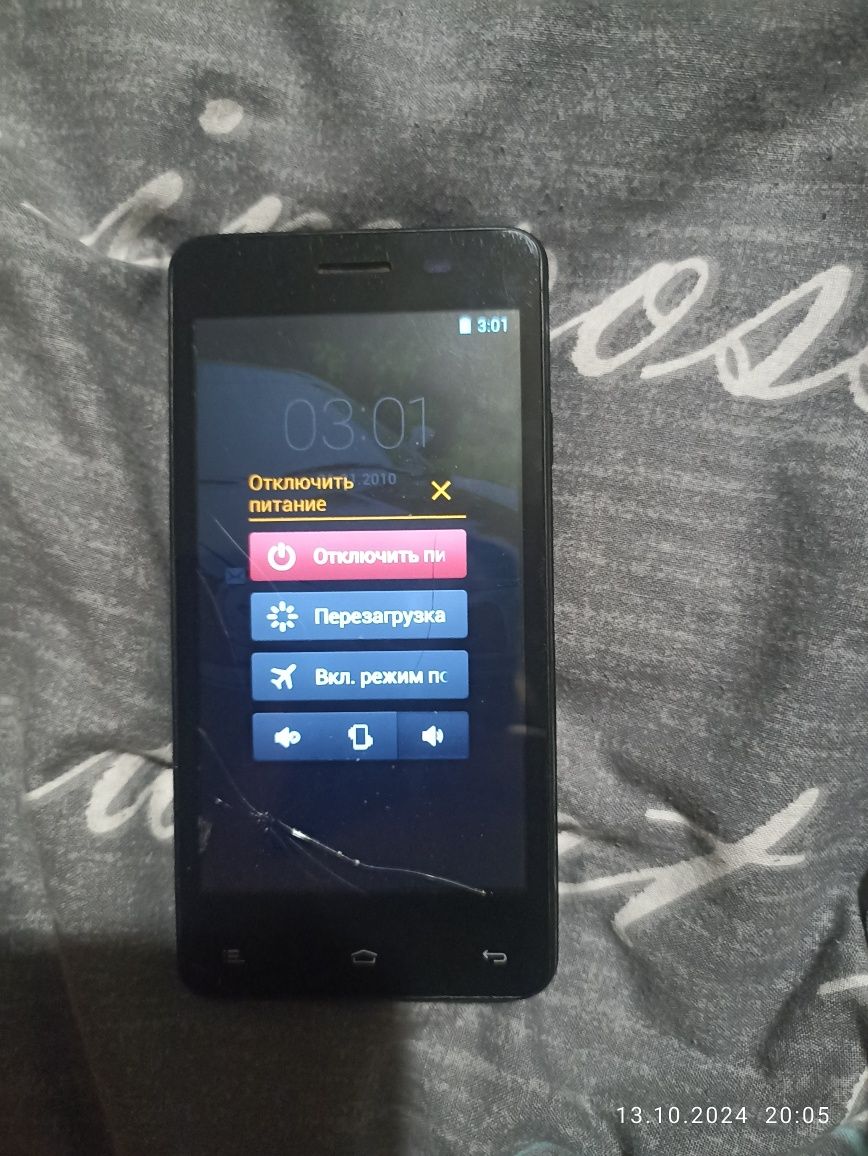 Смартфон fly 4403