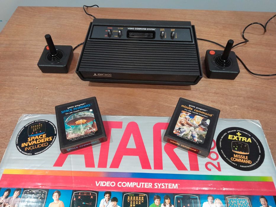 ATARI 2600 - consola original na caixa - PAL - TESTADA!