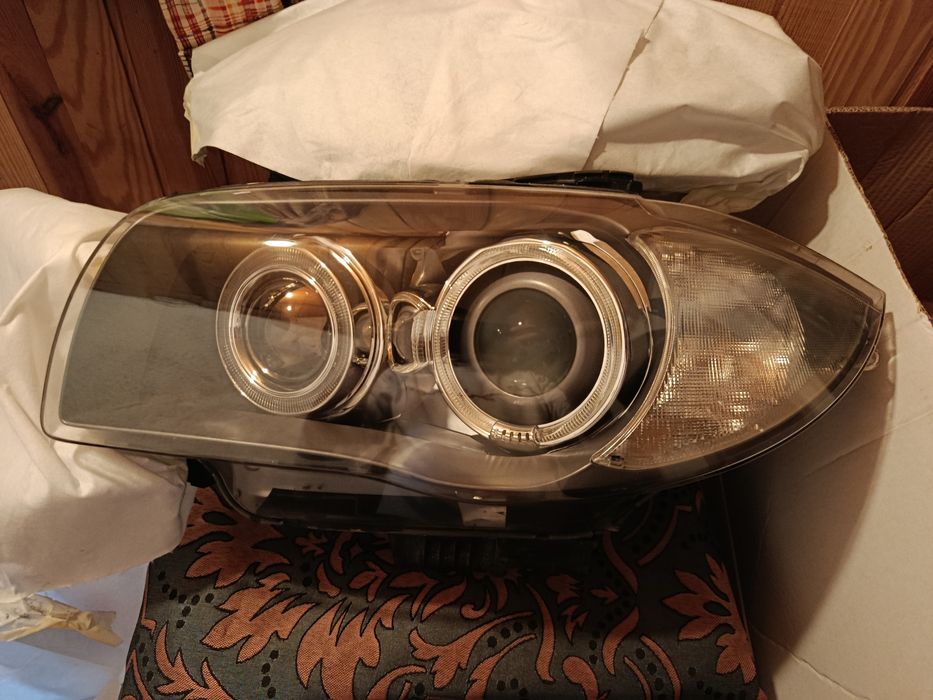 Faróis/ópticas  Bmw serie 1 bixenon